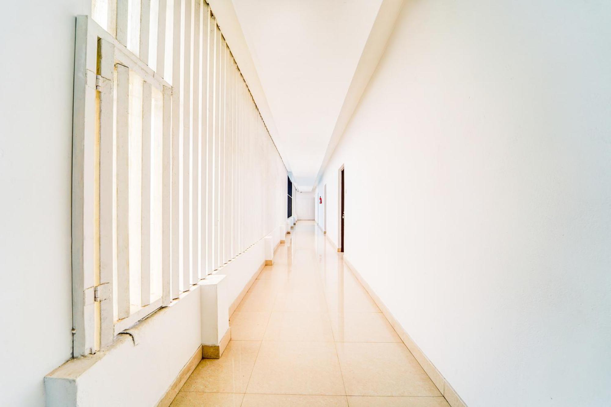 Super Collection O Kazhakuttam Near Al Saj Convention Centre Hotel Andurkonam ภายนอก รูปภาพ